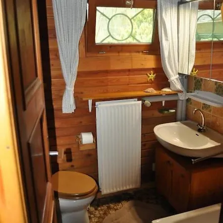 Blockhaus Bis 6 Personen Kamin Und Hund 펜션 *
