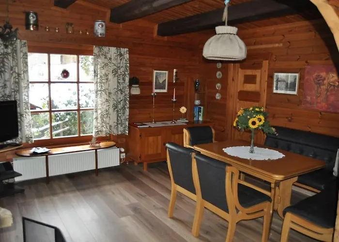 Blockhaus Bis 6 Personen Kamin Und Hund بيت للعطل Wieda
