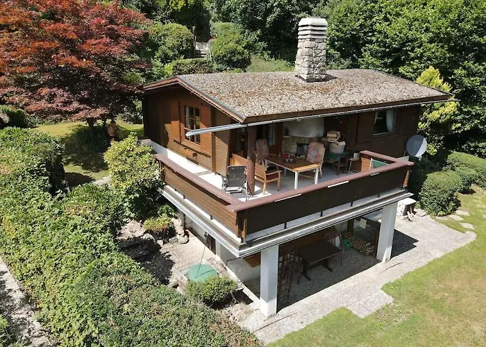 بيت للعطل Blockhaus Bis 6 Personen Kamin Und Hund Wieda
